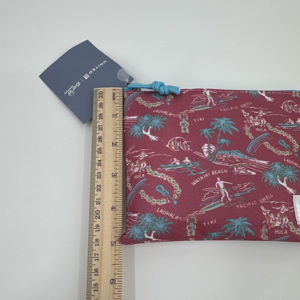 United‎ Airlines UA Reyn Spooner Travel Amenity Kit Hawaii First Class 2025 NEW - Picture 6 of 7